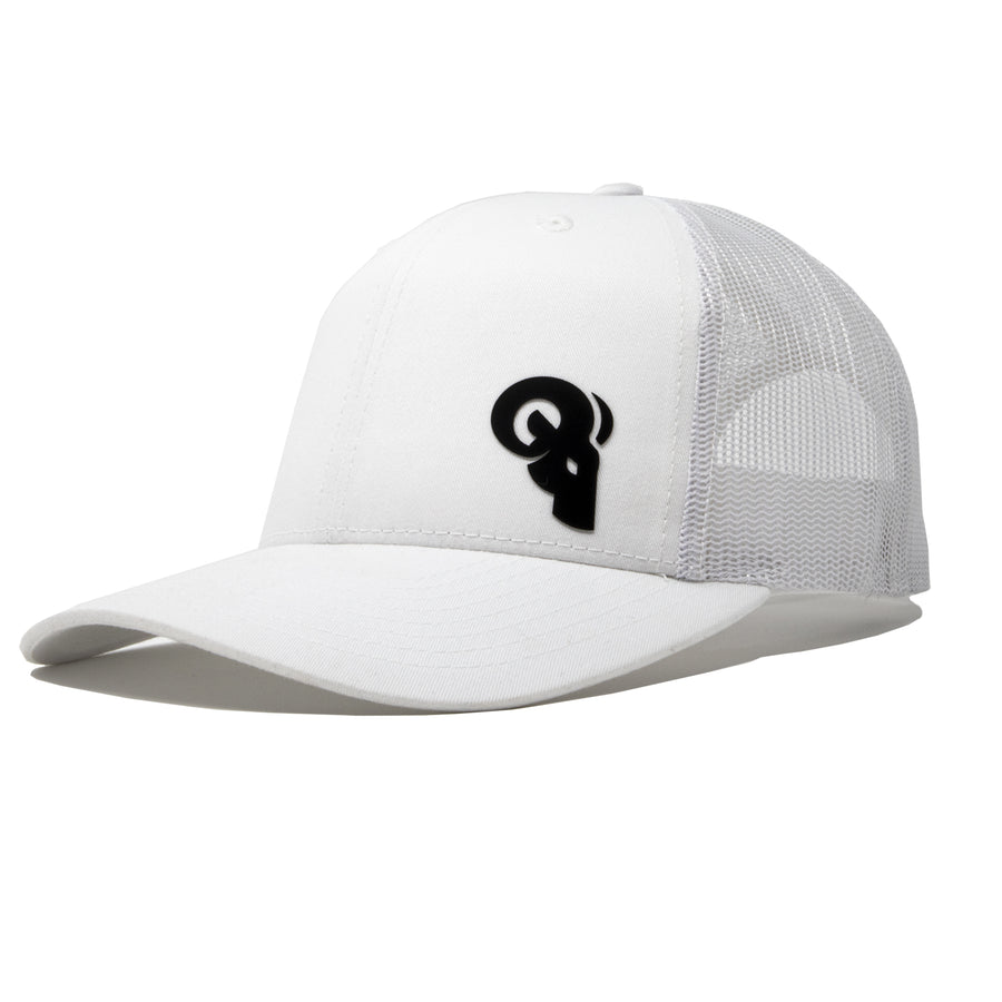 Sportsman White Trucker / Snapback