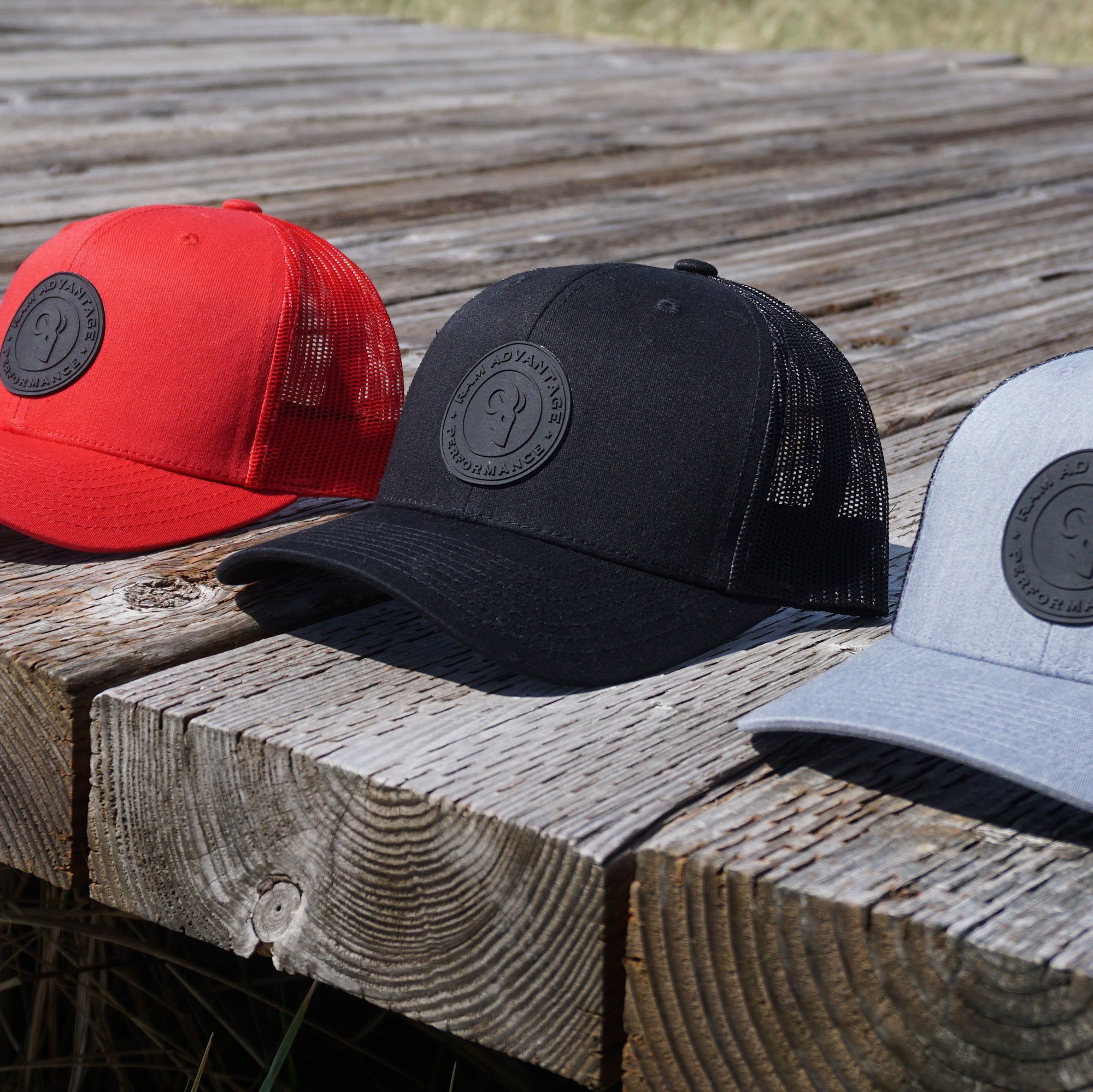 Blackout Patch Trucker / Snapback