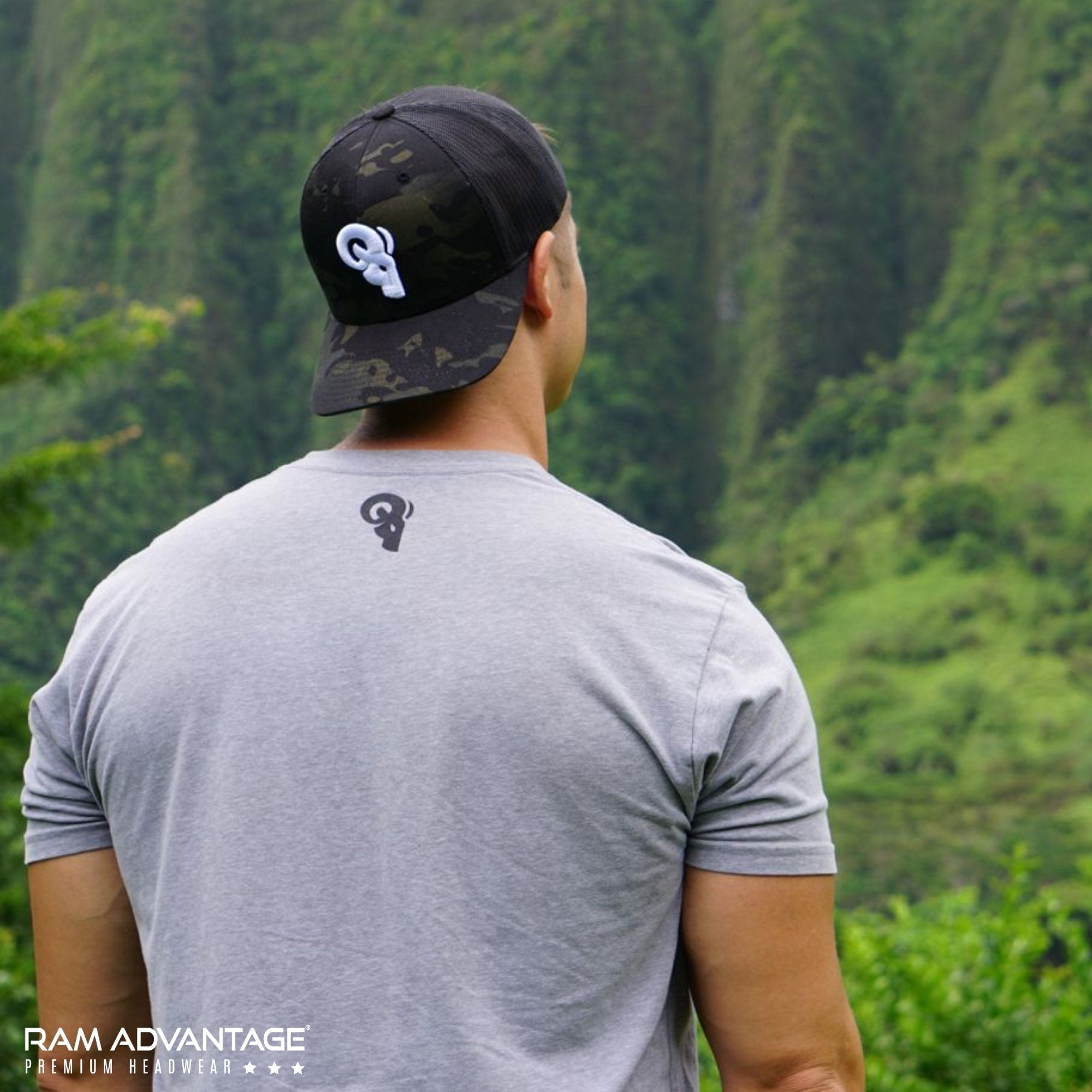 Black Camo Trucker / Snapback