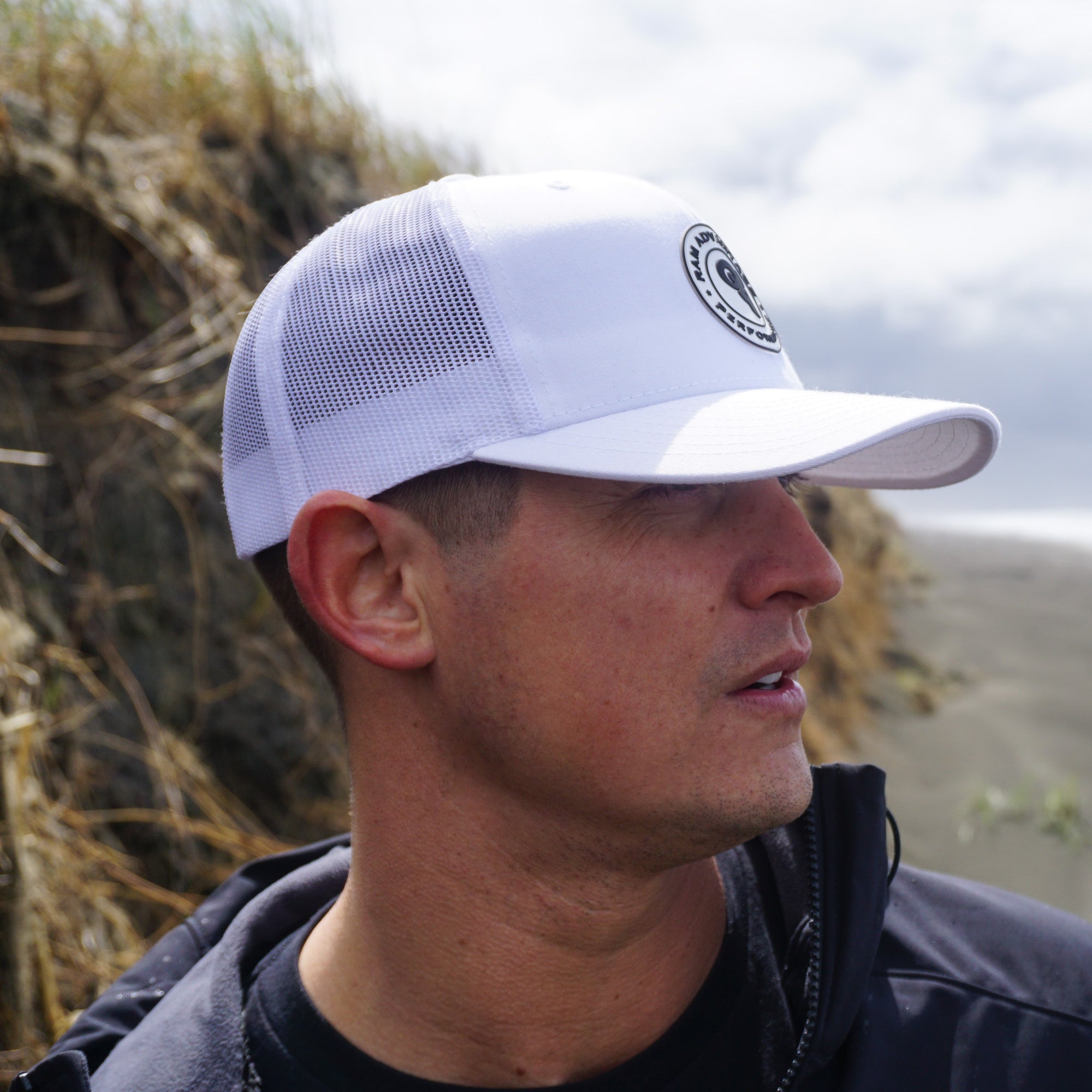 White Patch Trucker / Snapback